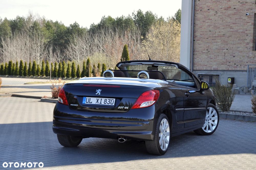 Peugeot 207 CC - 7