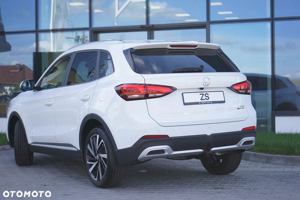 MG ZS 1.5 HEV+ Exclusive - 9
