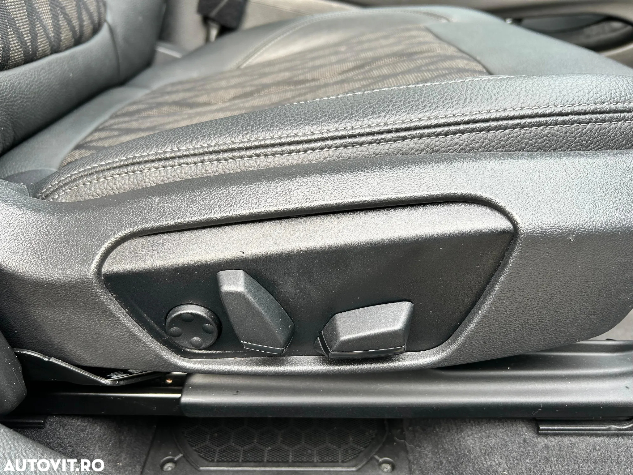 BMW X1 - 13