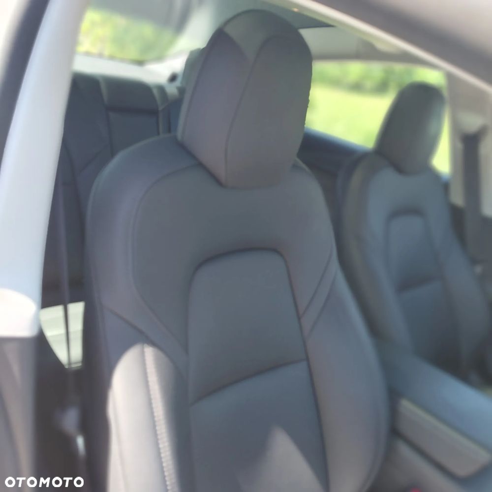 Tesla Model 3 RWD - 30