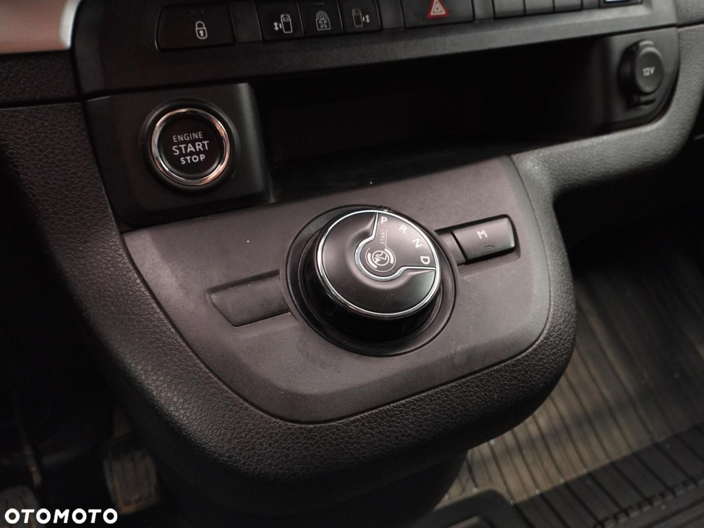 Toyota Proace Verso - 25