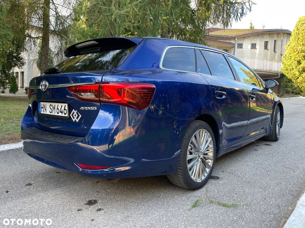 Toyota Avensis 2.0 D-4D Prestige - 11