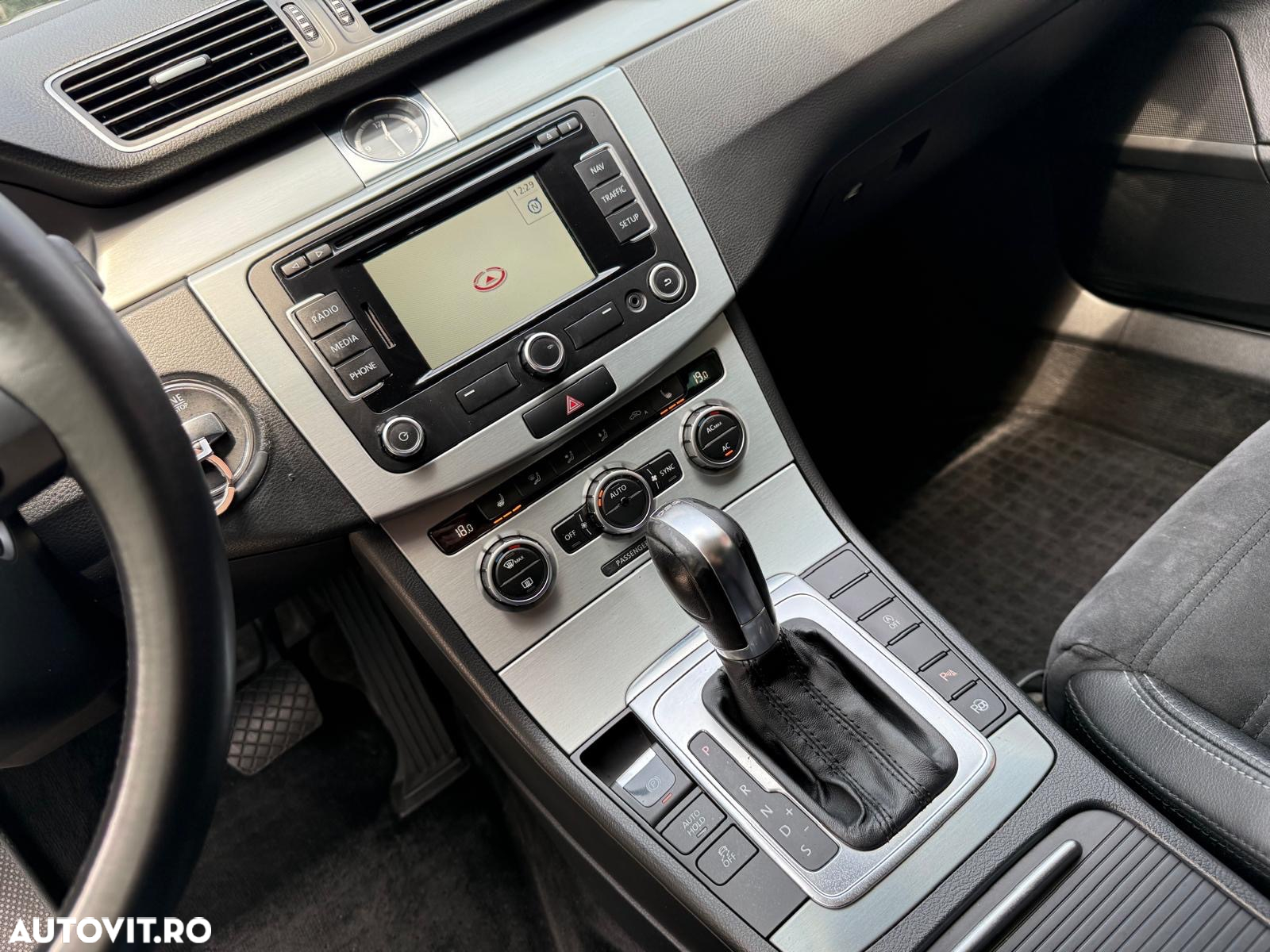 Volkswagen Passat CC 2.0 TDI DSG - 11