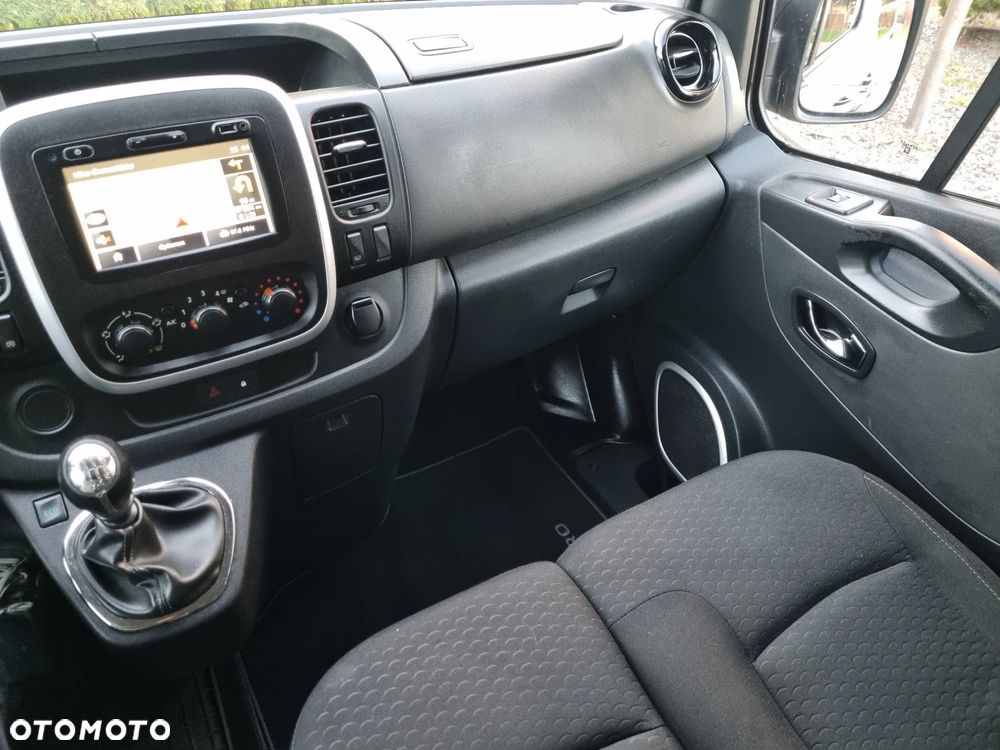 Opel VIVARO - 23