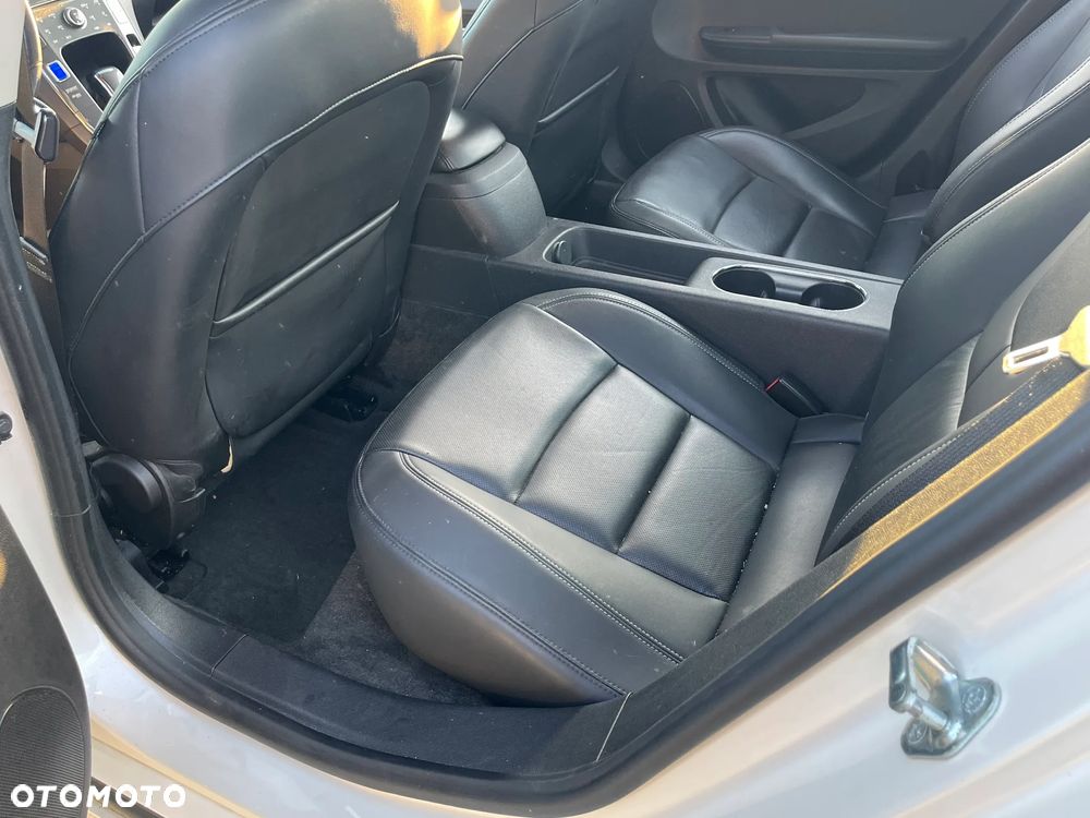 Opel Ampera Standard - 11