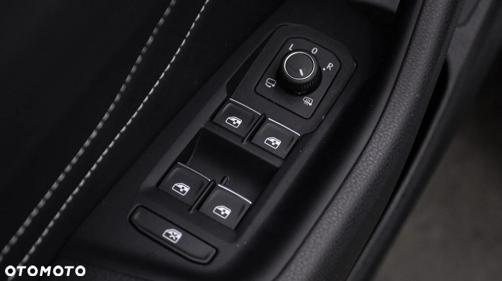 Volkswagen Arteon 2.0 TDI Elegance DSG - 36
