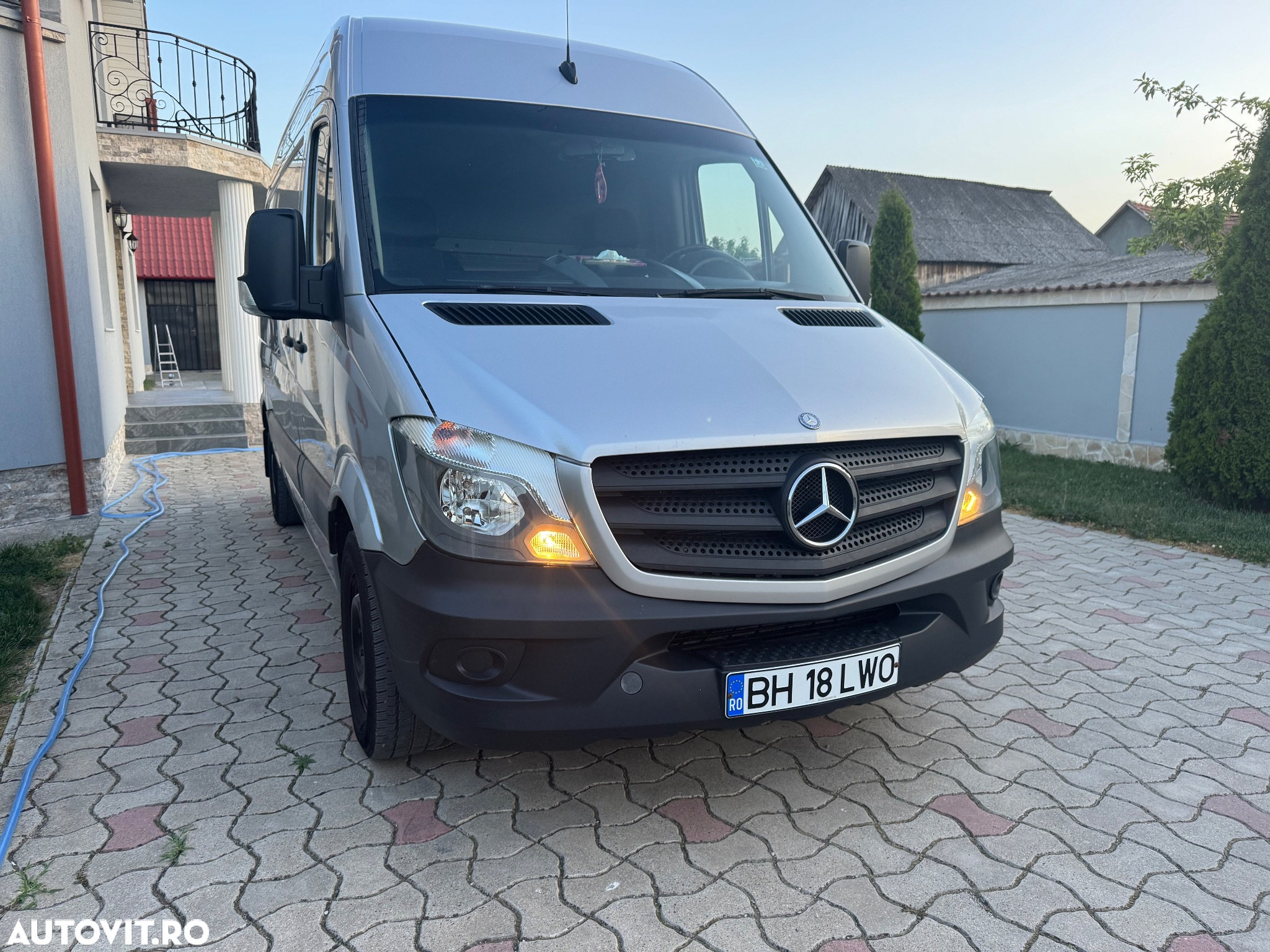 Mercedes-Benz Sprinter - 3