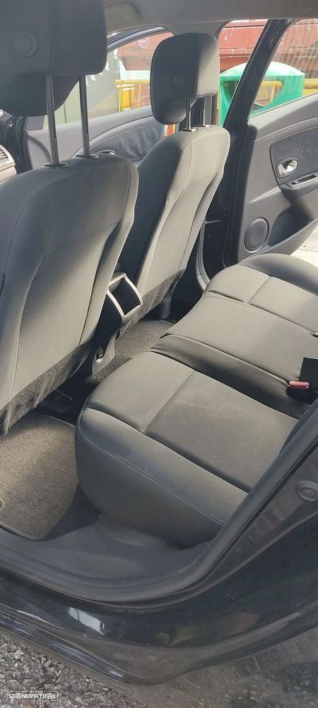 Renault Mégane ENERGY dCi 110 LIMITED - 7