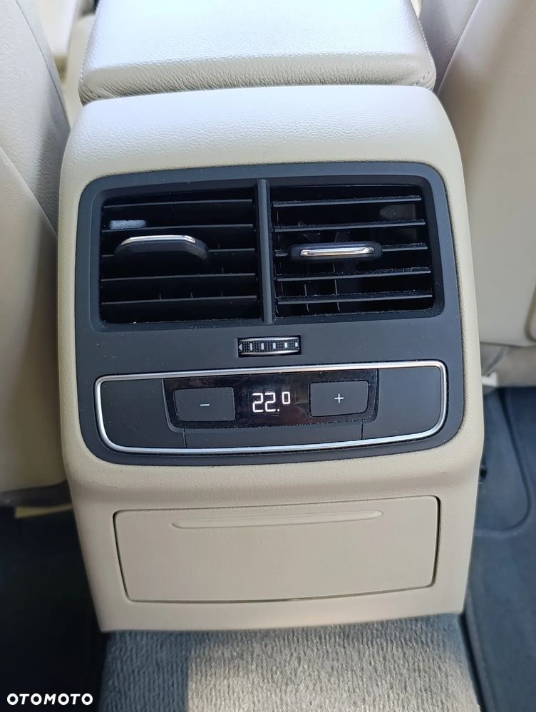 Audi A4 Allroad 2.0 TDI S tronic - 19