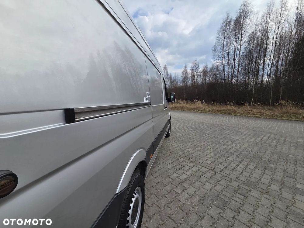 Mercedes-Benz Sprinter - 11
