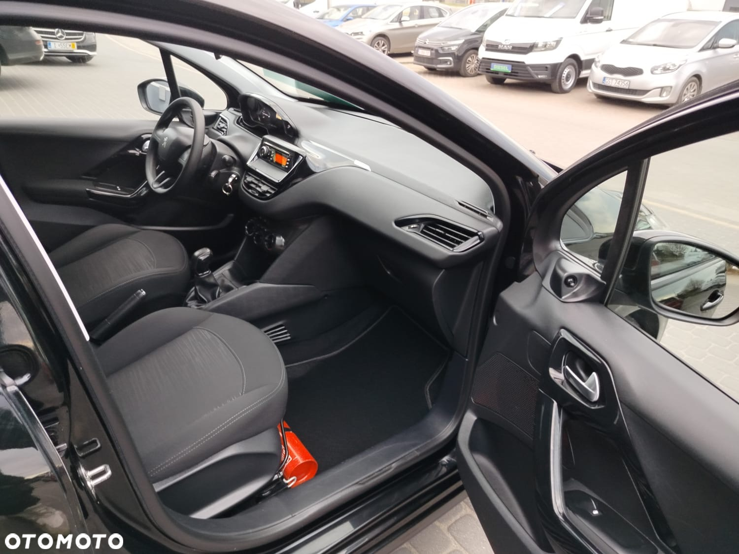 Peugeot 208 PureTech 68 Access - 28