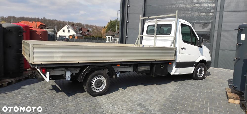 Mercedes-Benz Sprinter - 5