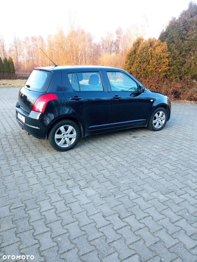 Suzuki Swift 1.3 Comfort dance - 29