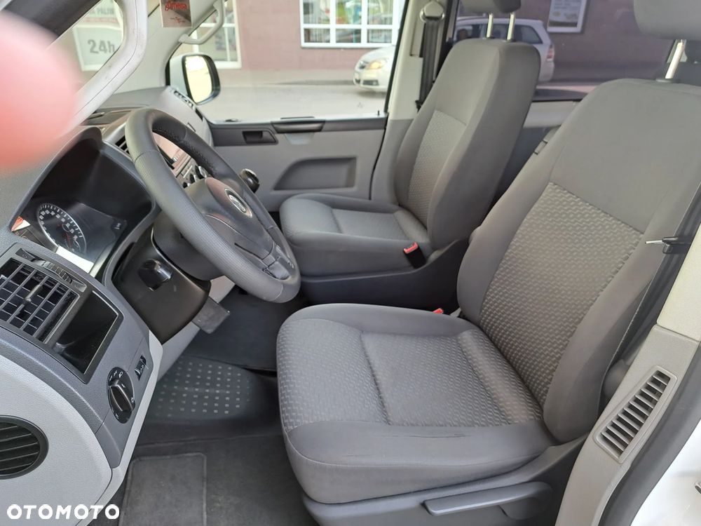 Volkswagen Transporter - 16