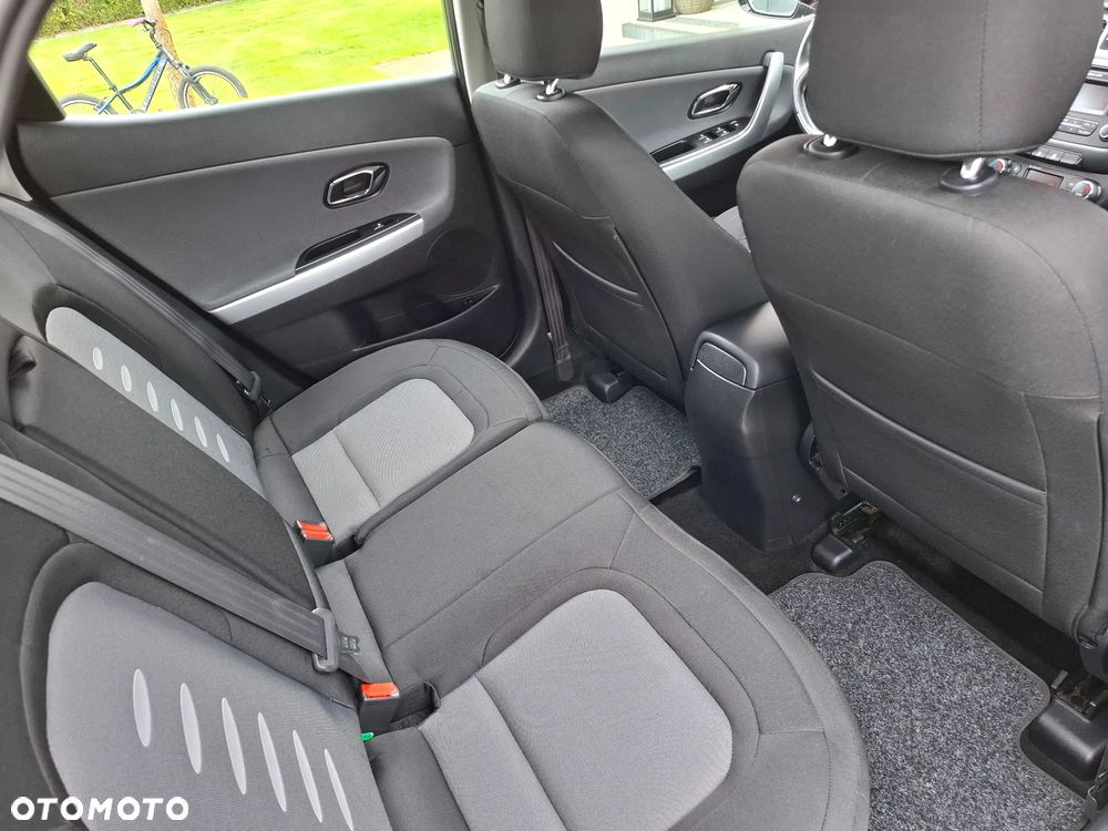 Kia Ceed 1.6 GDI Platinum Edition - 24