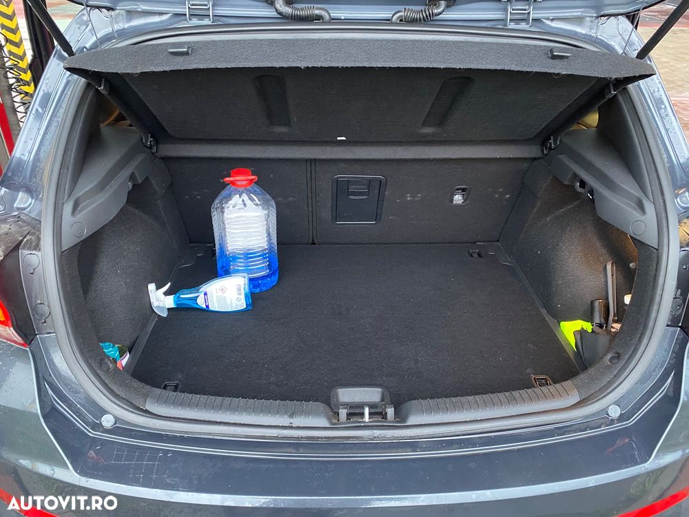 Hyundai i30 1.5 110CP 5DR M/T Highway - 10