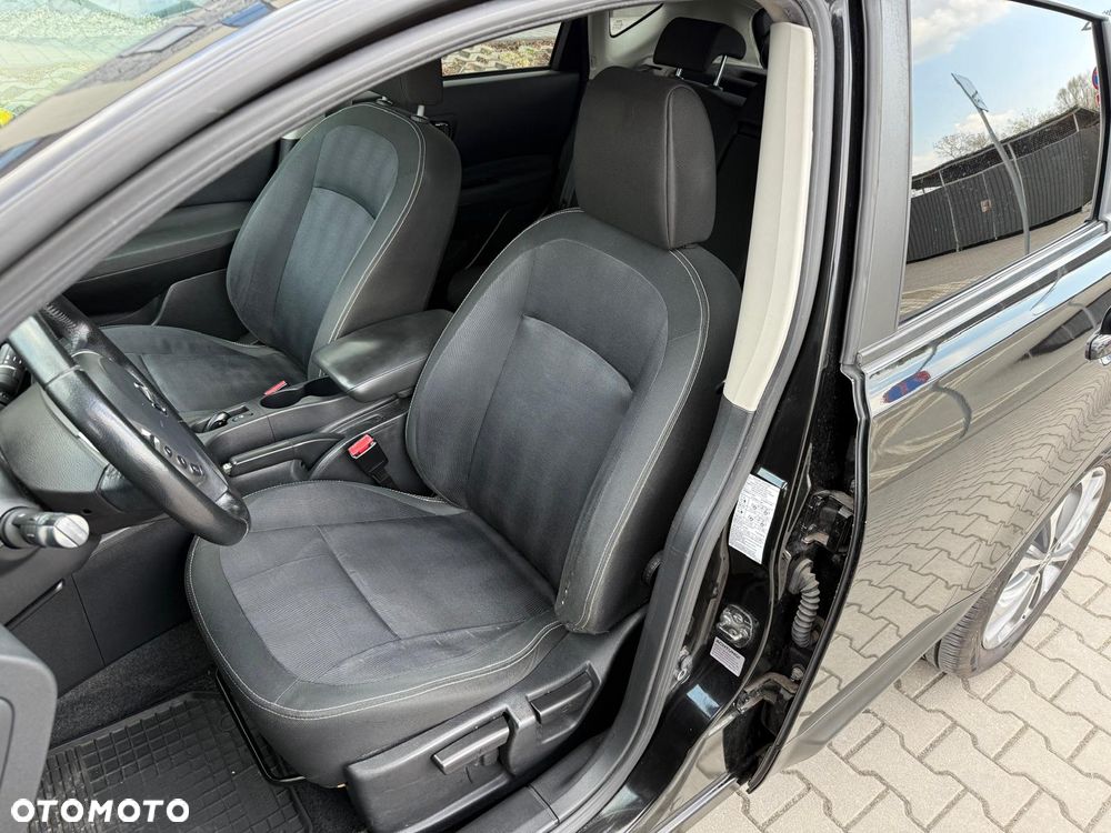 Nissan Qashqai 1.6 Tekna - 17
