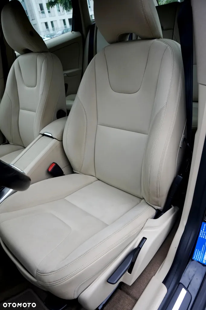 Volvo XC 60 - 20