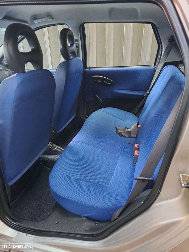 Fiat Punto - 5