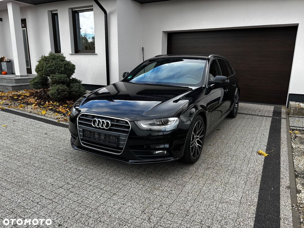Audi A4 - 1