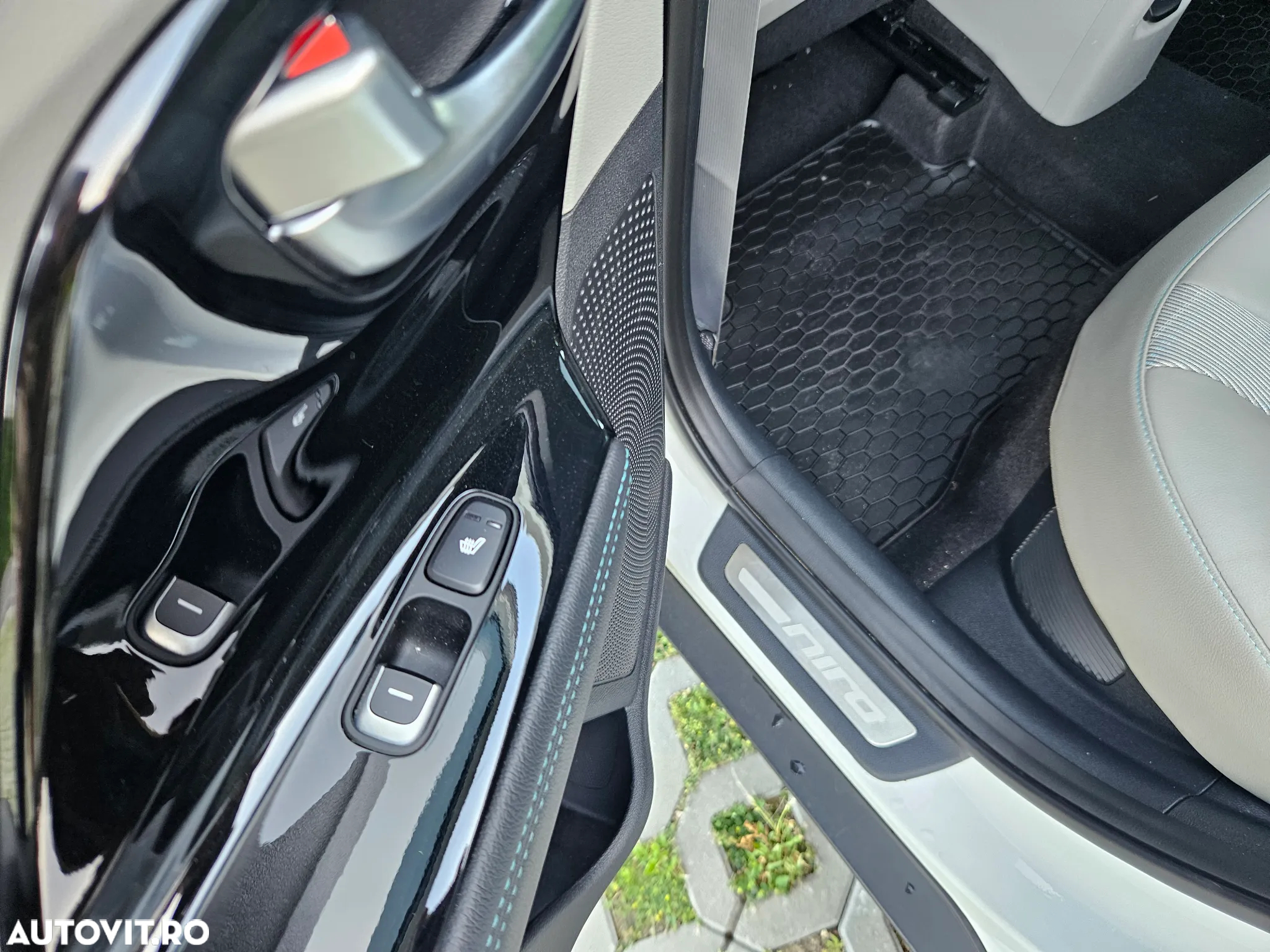 Kia Niro 1.6 GDI 6DCT PHEV Premium - 14