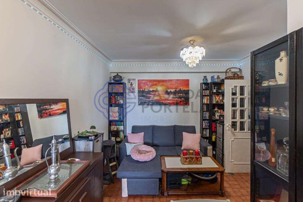 T1 EM Sto. Ovídeo - Mafamude | 61 M² | VARANDA MARQUISADA | VISTAS SOB - Grande imagem: 3/13