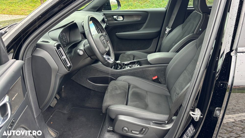 Volvo XC 40 T4 Recharge DKG Ultimate Dark - 5