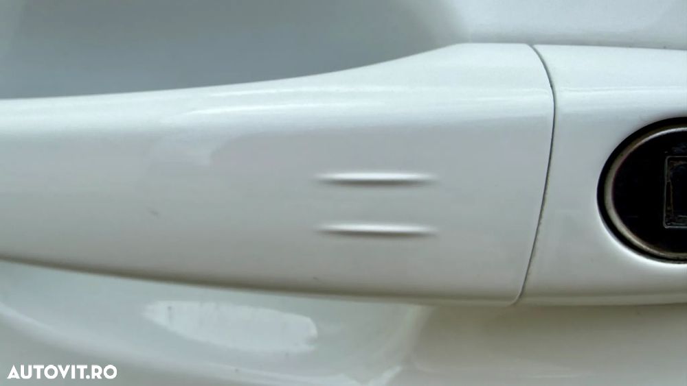 Citroën C4 Cactus BlueHDi 120 Stop&Start EAT6 Shine - 17