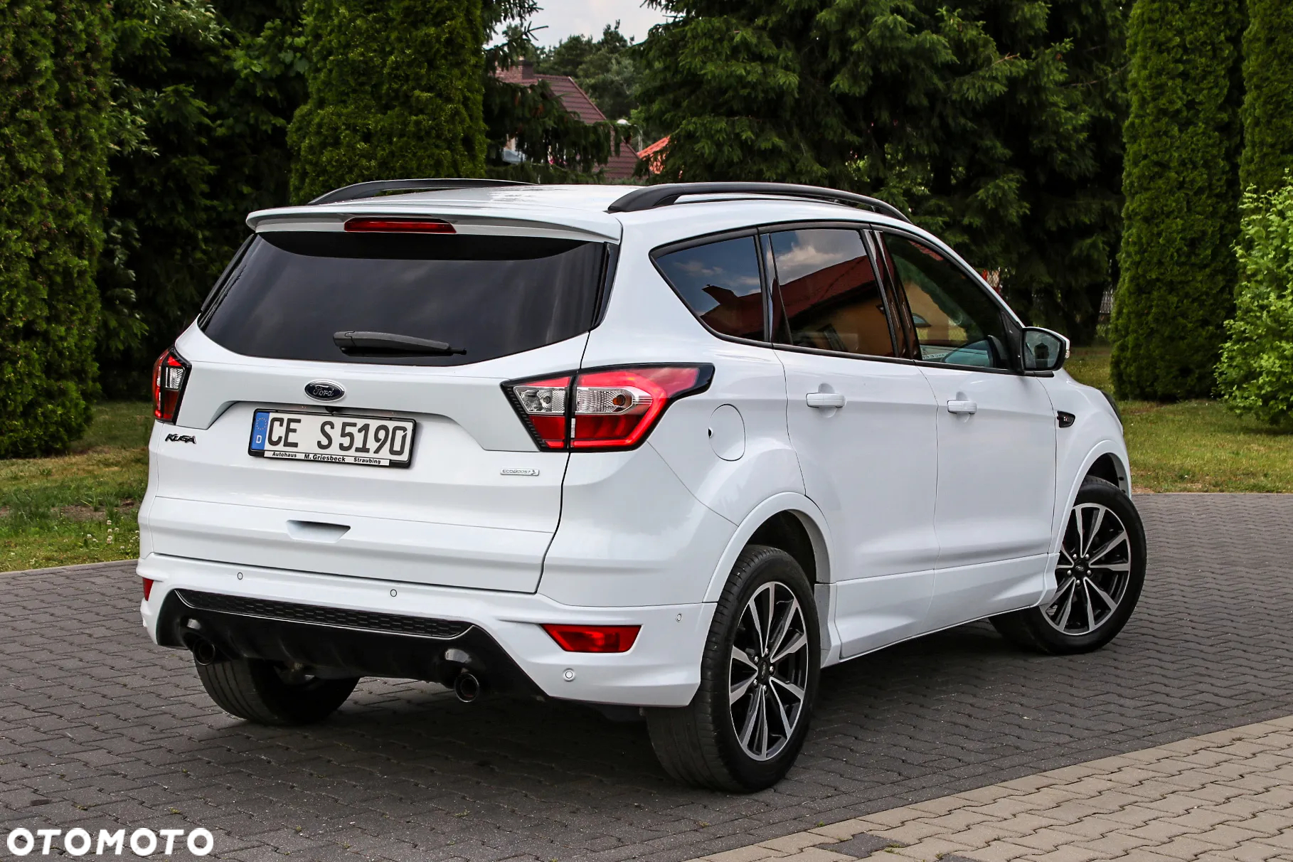 Ford Kuga 1.5 EcoBoost 2x4 ST-Line - 15