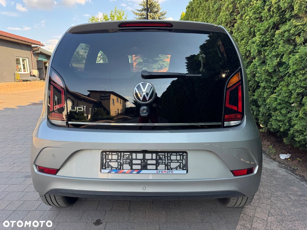 Volkswagen up! Active - 3