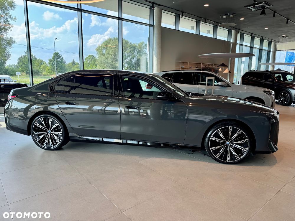 BMW Seria 7 - 4