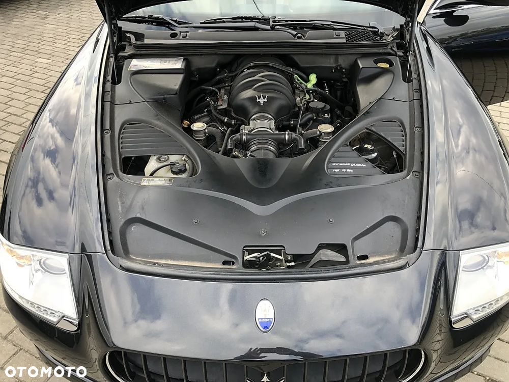 Maserati Quattroporte - 37