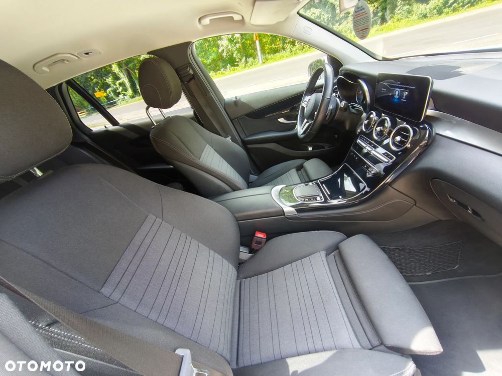 Mercedes-Benz GLC 200 d 4Matic 9G-TRONIC - 17