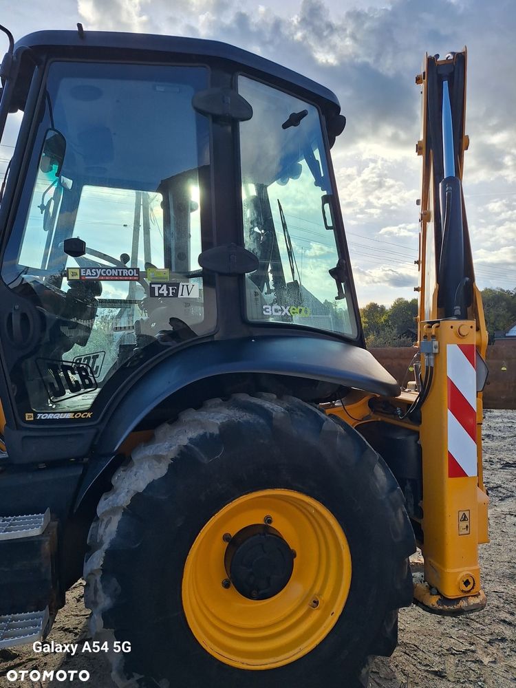 JCB 3CX - 4