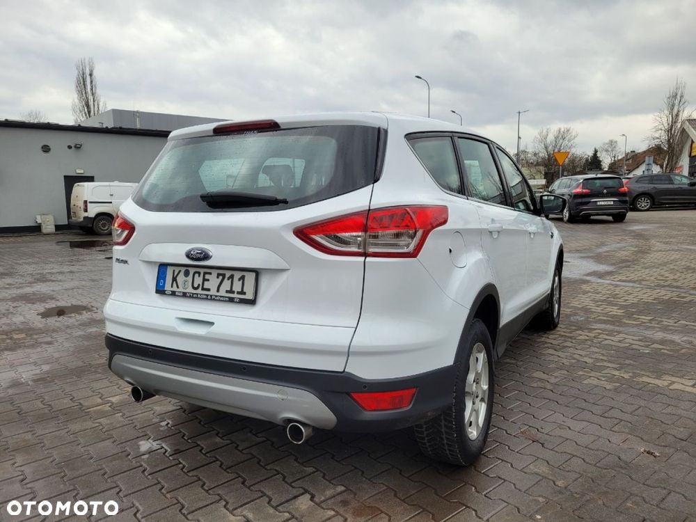 Ford Kuga 2.0 TDCi Titanium - 10