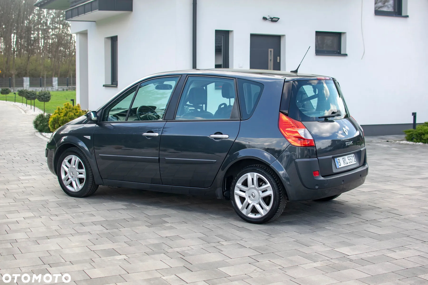 Renault Scenic 2.0 16V Dynamique - 21