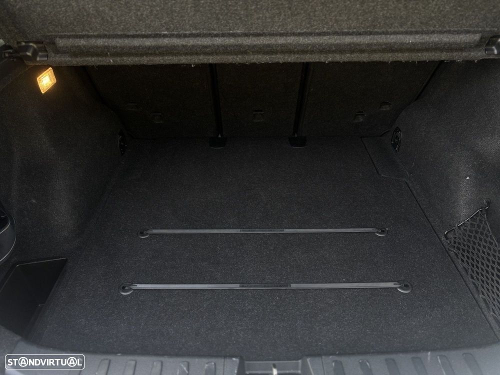 BMW X1 18 d xDrive Auto Line Sport - 22