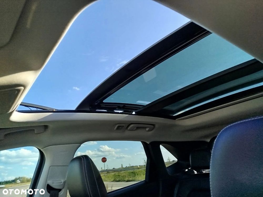 Ford Escape 2.0 EcoBoost AWD Titanium - 30