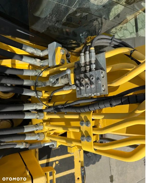 Komatsu PW160-7EO - 32
