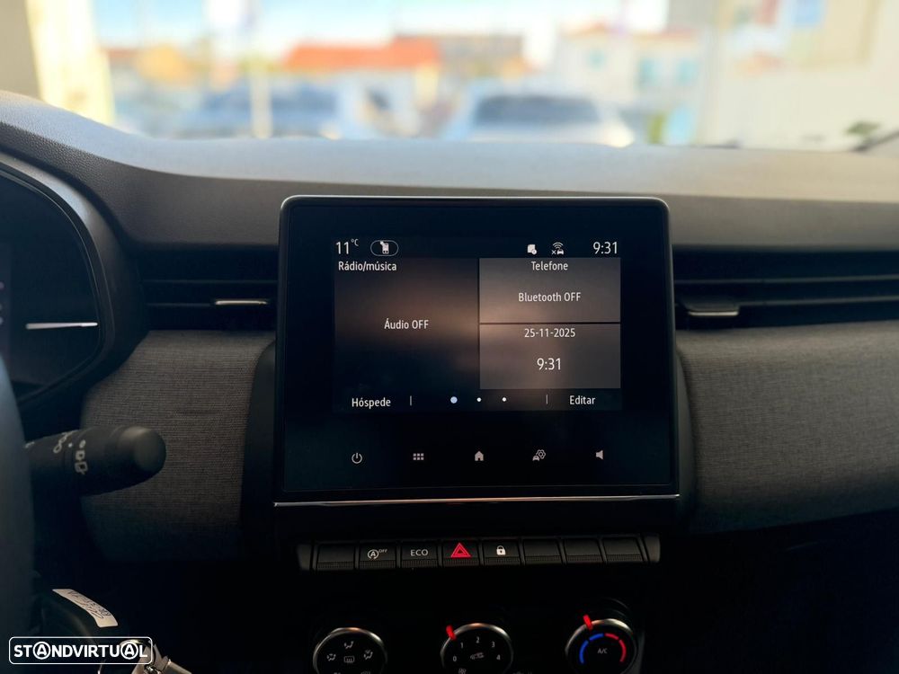 Renault Clio 1.0 TCe Evolution Bi-Fuel - 9