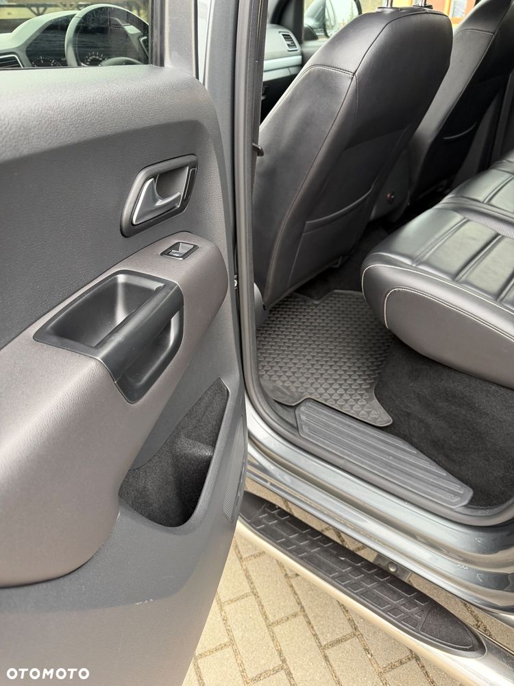 Volkswagen Amarok 3.0 V6 TDi 4MOTION Aventura - 31