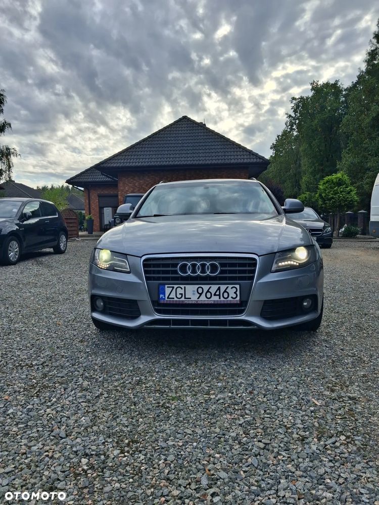 Audi A4 Avant - 2