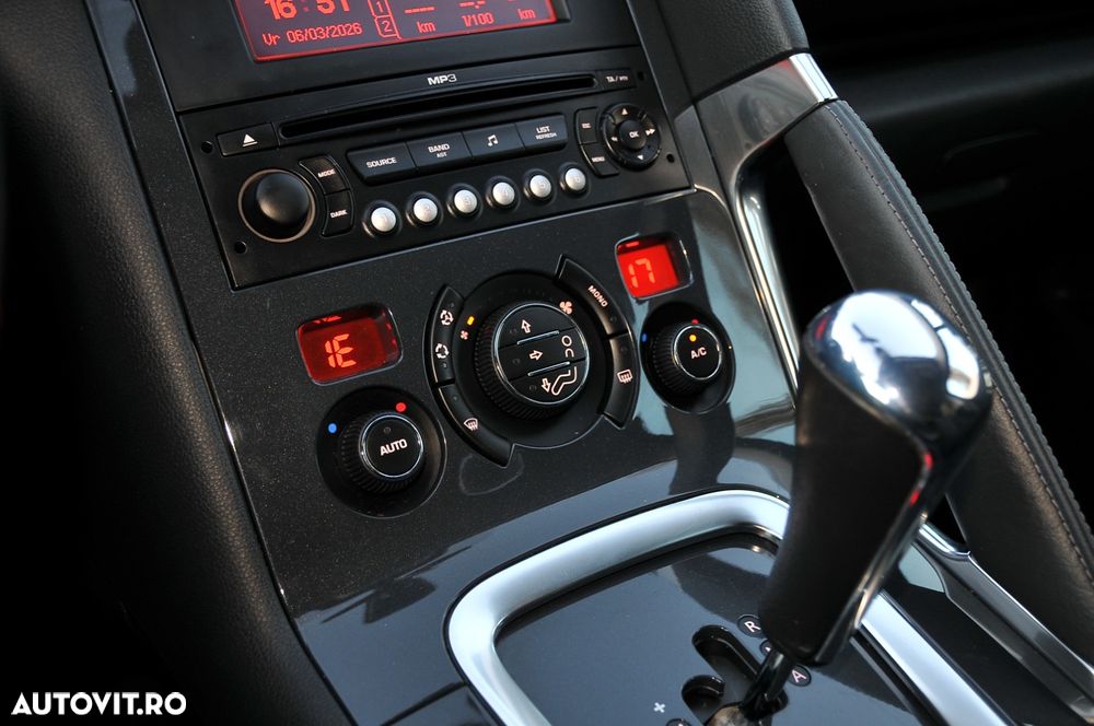 Peugeot 3008 BlueHDi 120 EAT6 Stop & Start Allure - 15