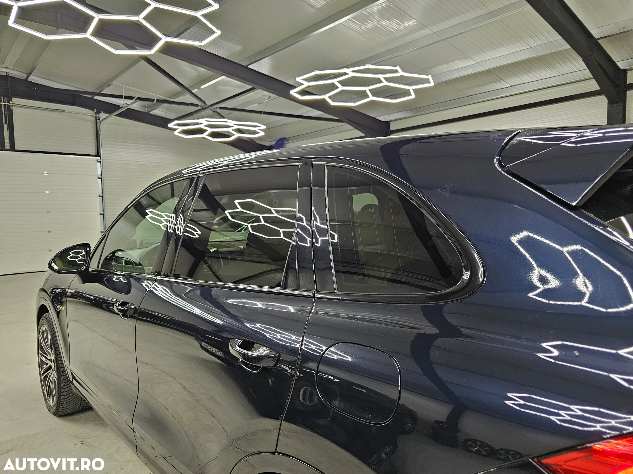Porsche Cayenne S Hybrid Tiptronic S - 37