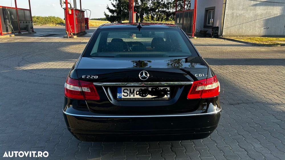Mercedes-Benz E 220 CDI BlueEfficiency - 6