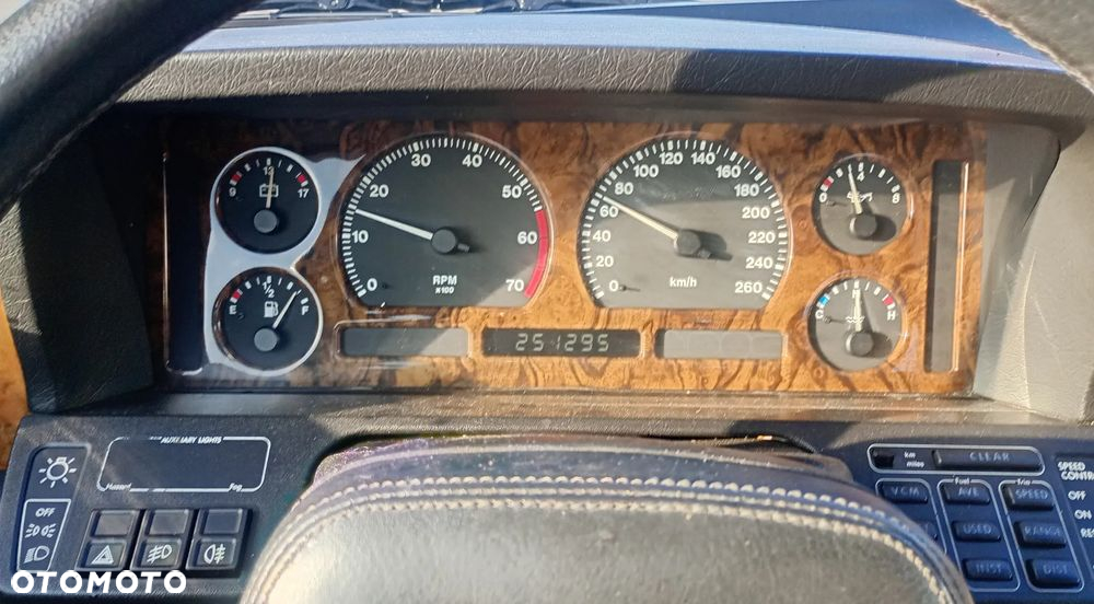 Jaguar XJ - 2