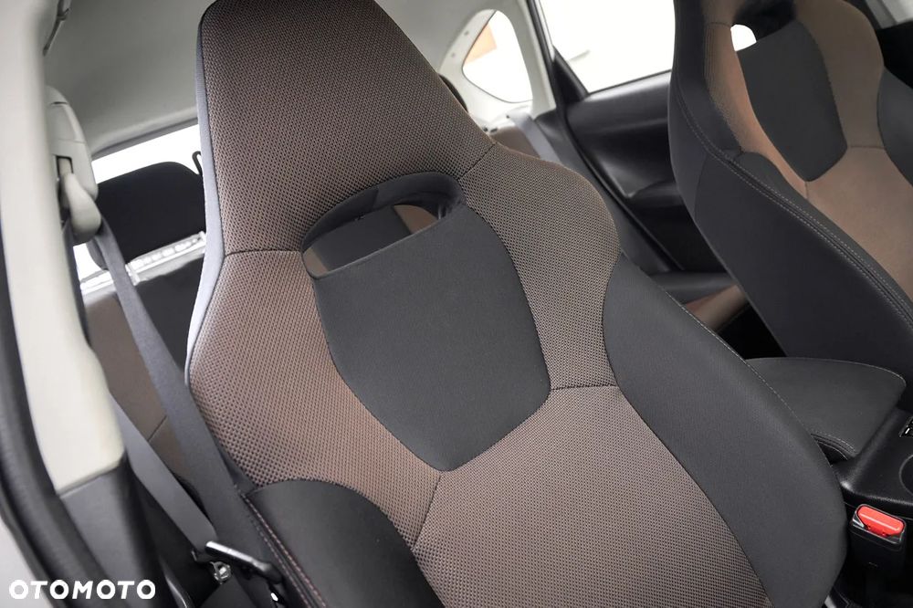 Subaru Impreza XV 2.0R Automatik - 35