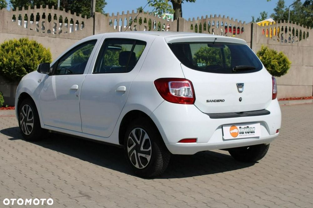 Dacia Sandero 1.2 16V 75 Ambiance - 15