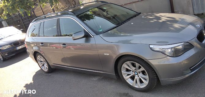 BMW Seria 5 520d Aut. Edition Exclusive - 4