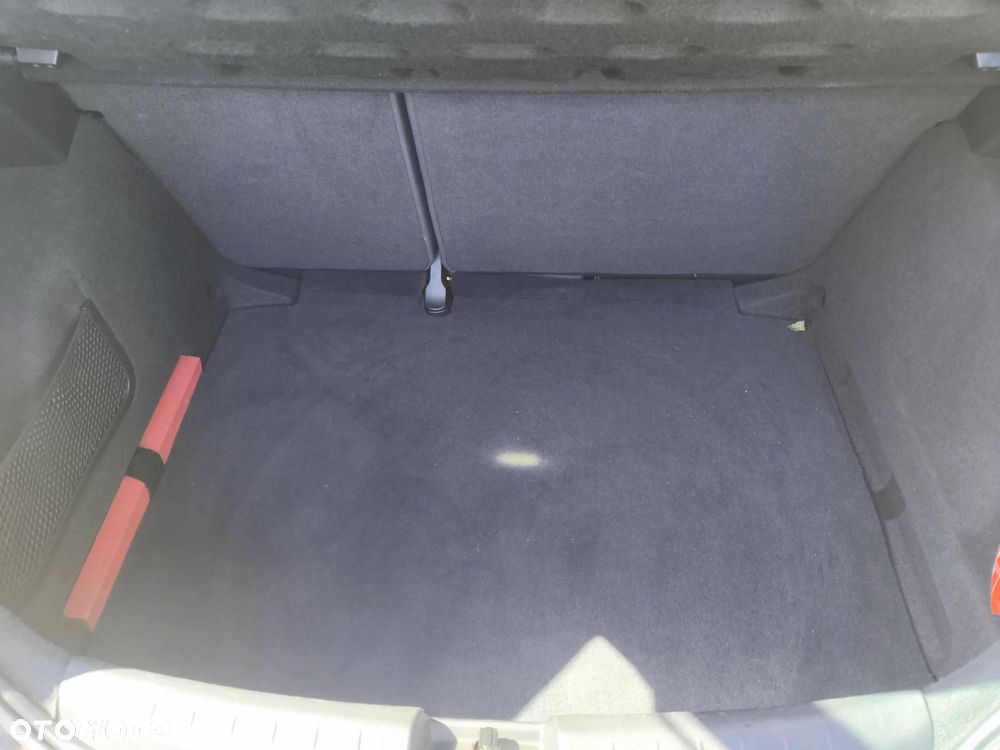 Seat Leon 1.6 TDI Style - 14